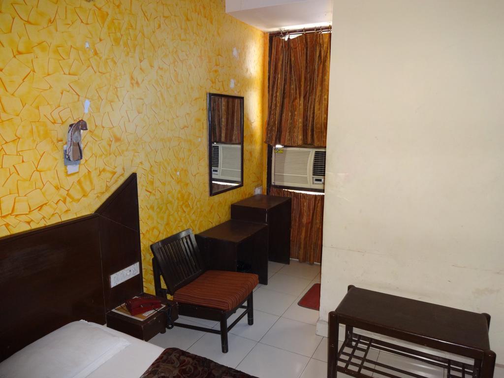 Hotel Elegant International New Delhi Cameră foto